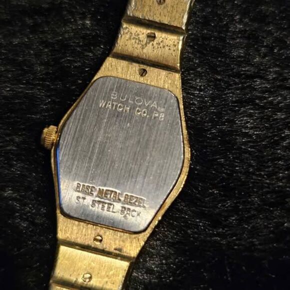 Vintage goldtone ladies Bulova watch